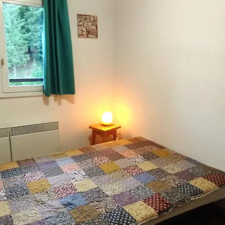 Appartement Ski-in/ski-out, 2 Pieces, Pour 6, Proche Ecole De - Fr-1-771-78 *